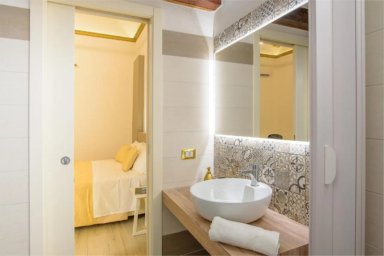 Barlaman Luxury Rooms Palermo 0*,  Italien