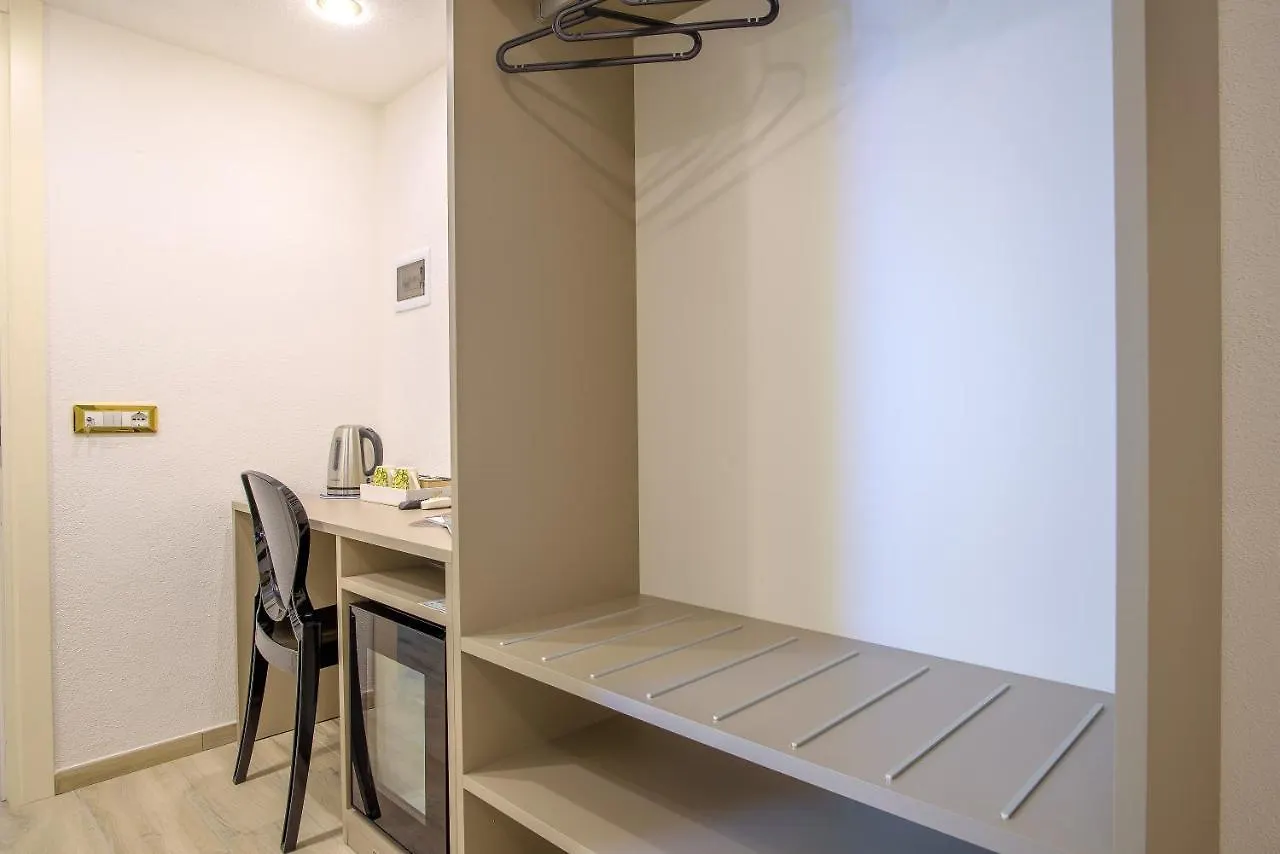Barlaman Luxury Rooms Palermo 0*,  Italy
